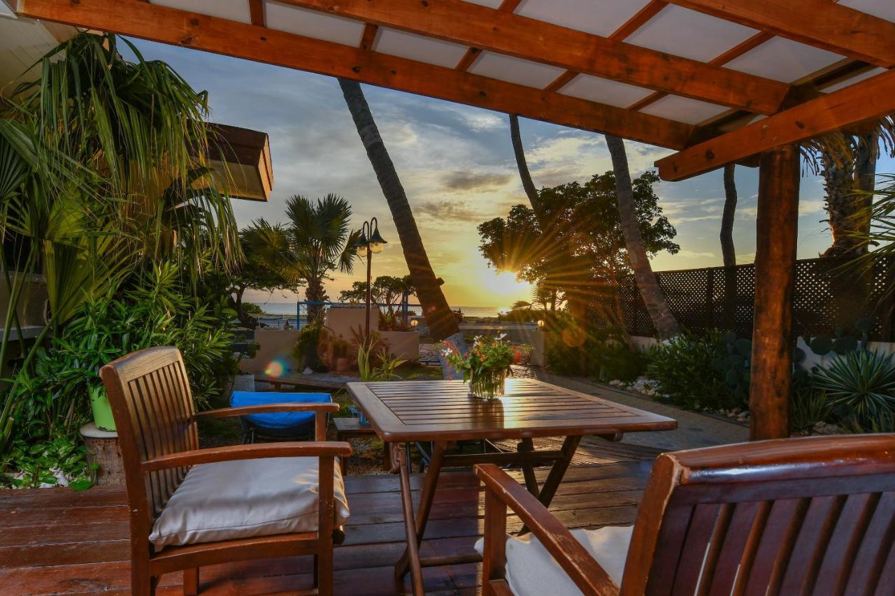 Aruba Sunset Beach Studios Палм Бич Экстерьер фото