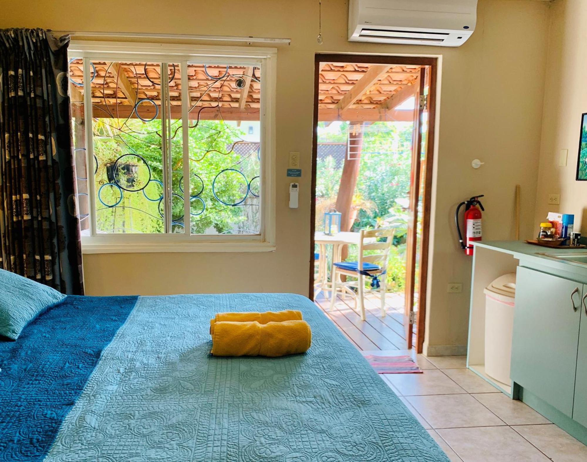 Aruba Sunset Beach Studios Палм Бич Экстерьер фото